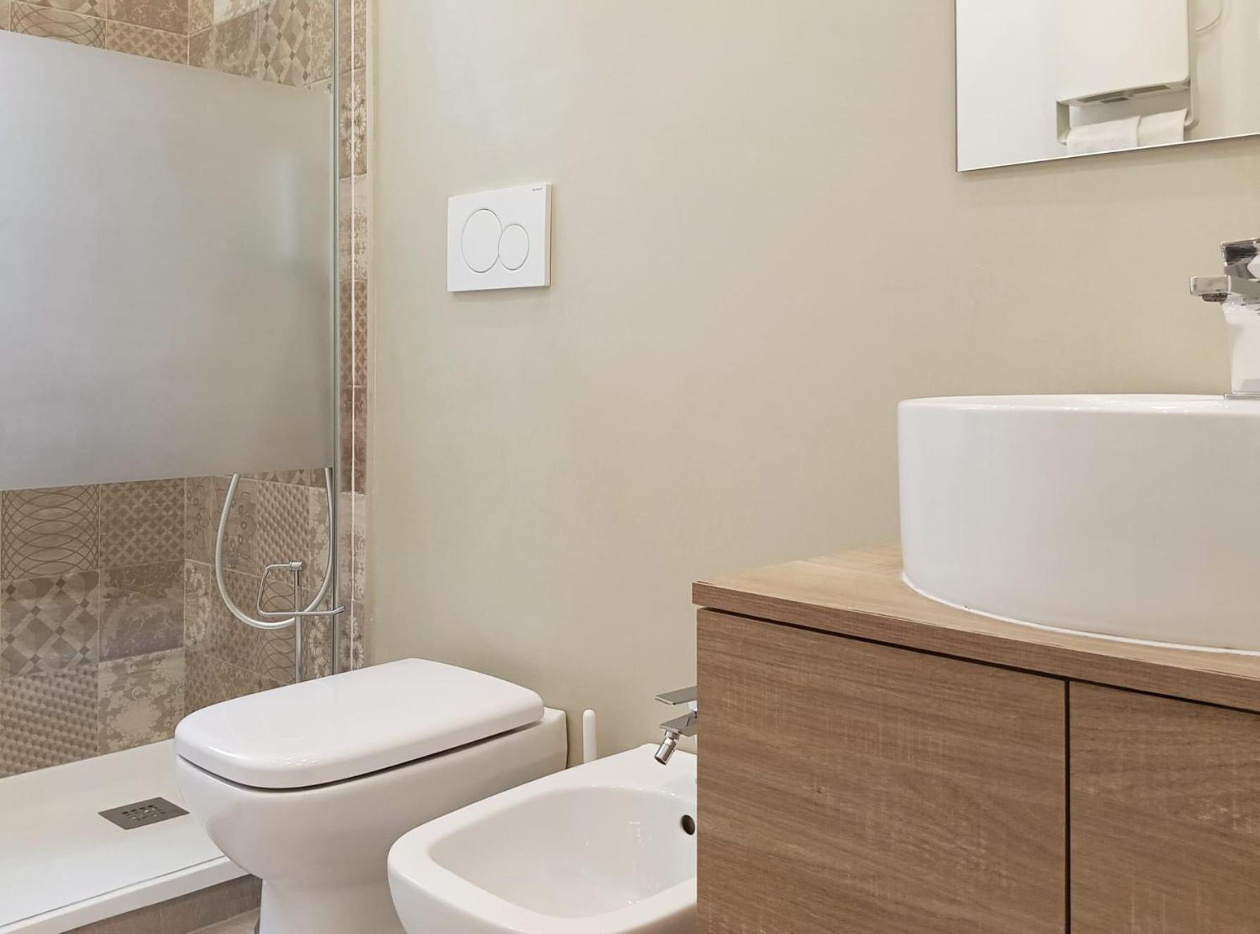 Tesa2 Casa Vacanze Триест Экстерьер фото